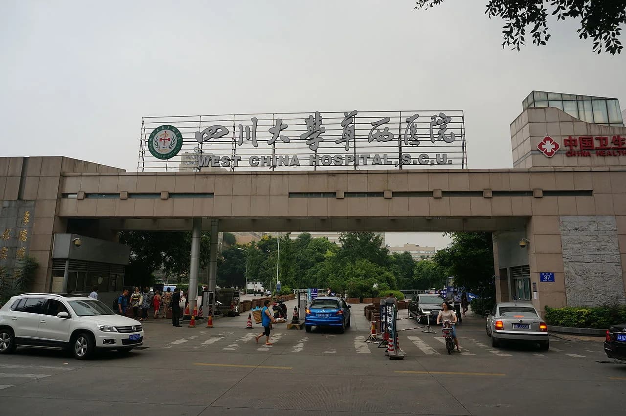 West China Hospital, Sichuan University — Hospital exterior · photographed in 2014